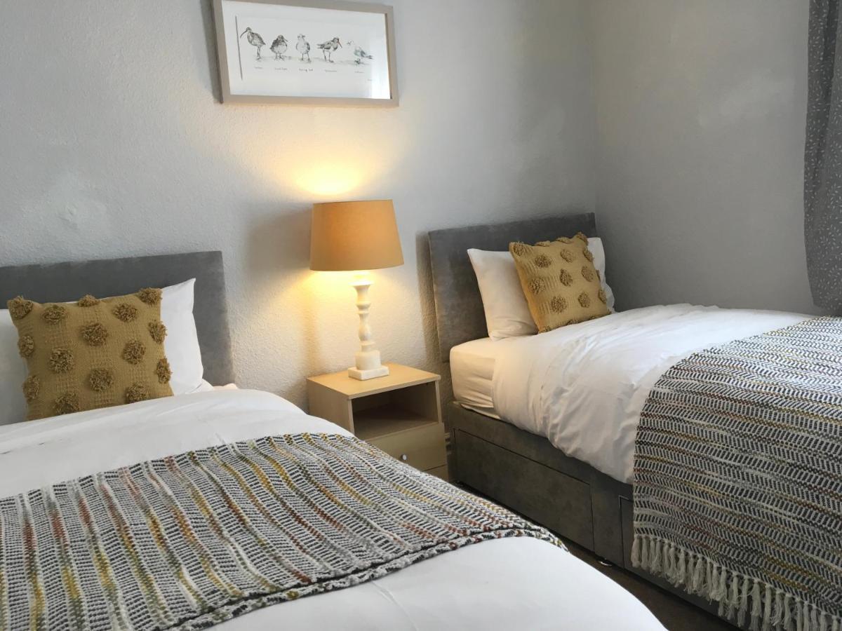 Mode - The Old School House Apartment Lytham St Annes Bagian luar foto