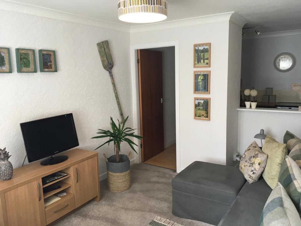 Mode - The Old School House Apartment Lytham St Annes Ruang foto