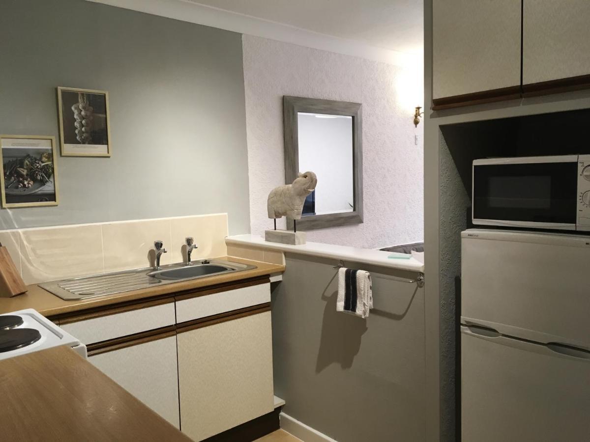 Mode - The Old School House Apartment Lytham St Annes Bagian luar foto