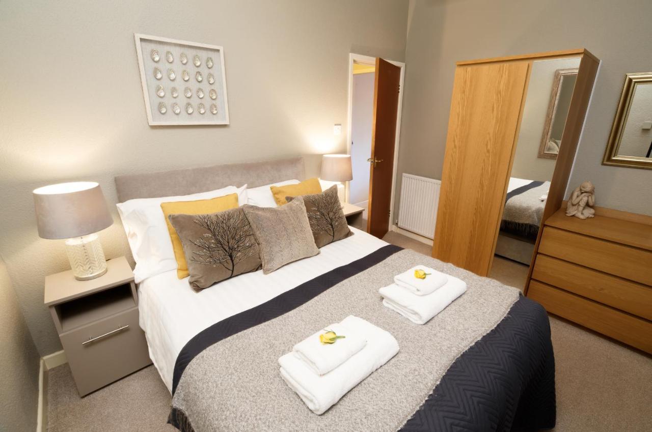 Mode - The Old School House Apartment Lytham St Annes Bagian luar foto