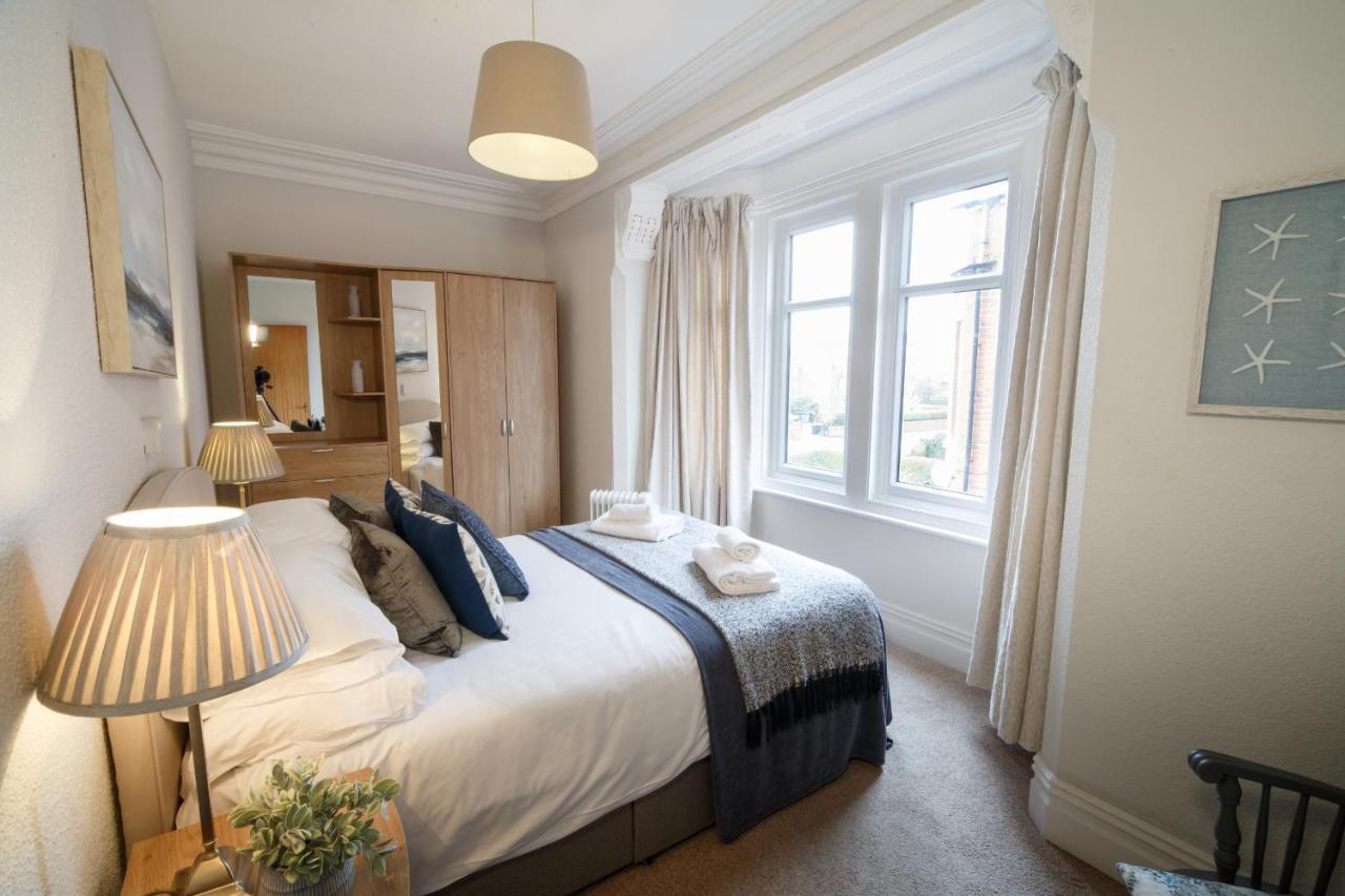 Mode - The Old School House Apartment Lytham St Annes Bagian luar foto