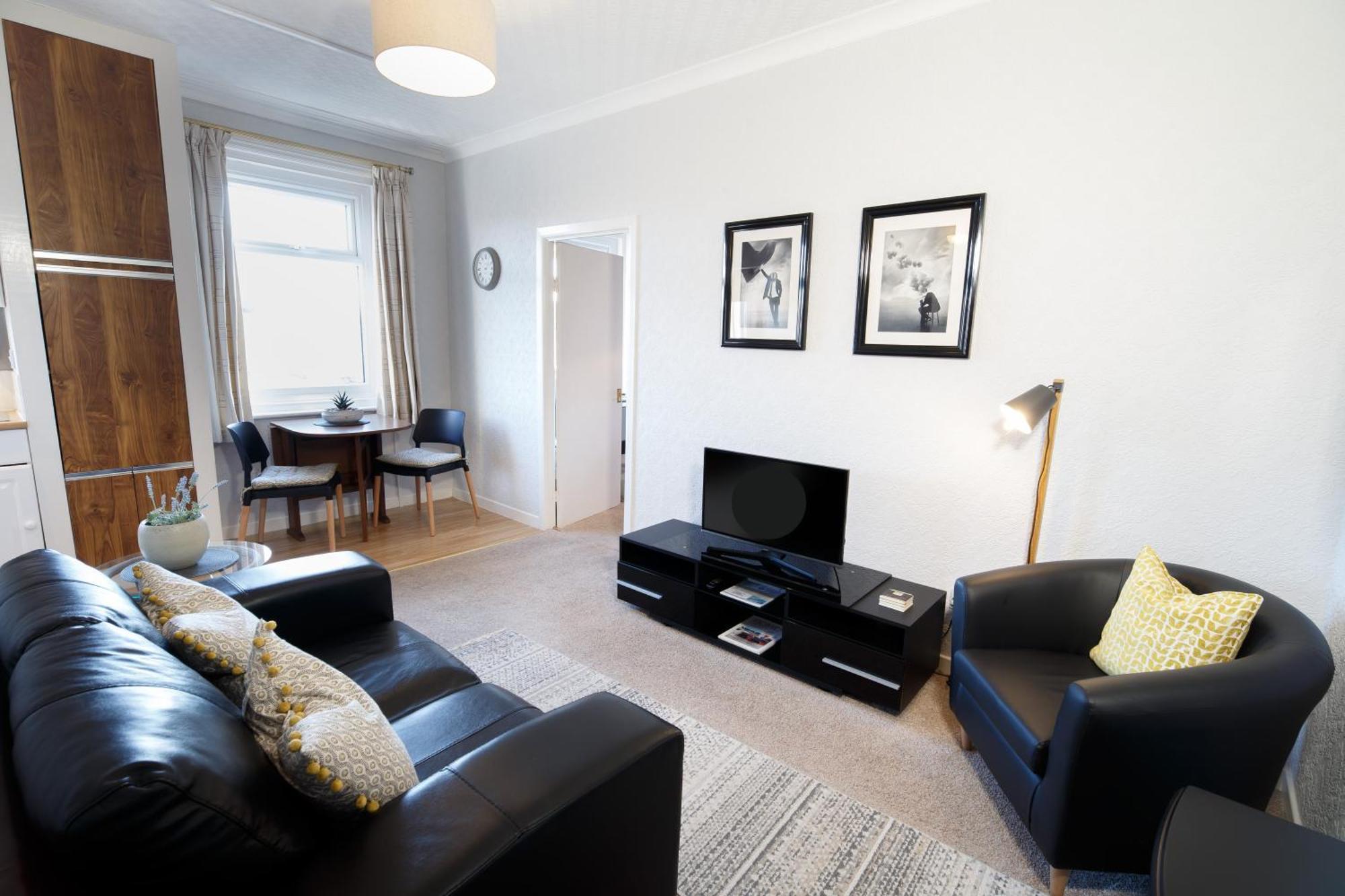 Mode - The Old School House Apartment Lytham St Annes Bagian luar foto